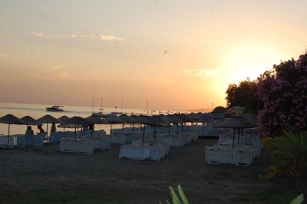 Erdek Sun Beach Hotel Exterior photo